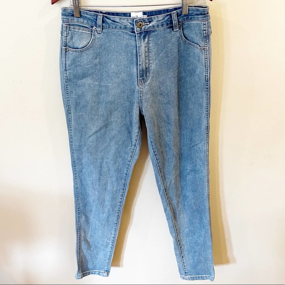 Princess Polly Jeans Light Faded Wash Jean Size 10